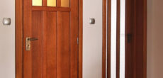 Drzwi wewnętrzne dębowe, z przeszkleniem